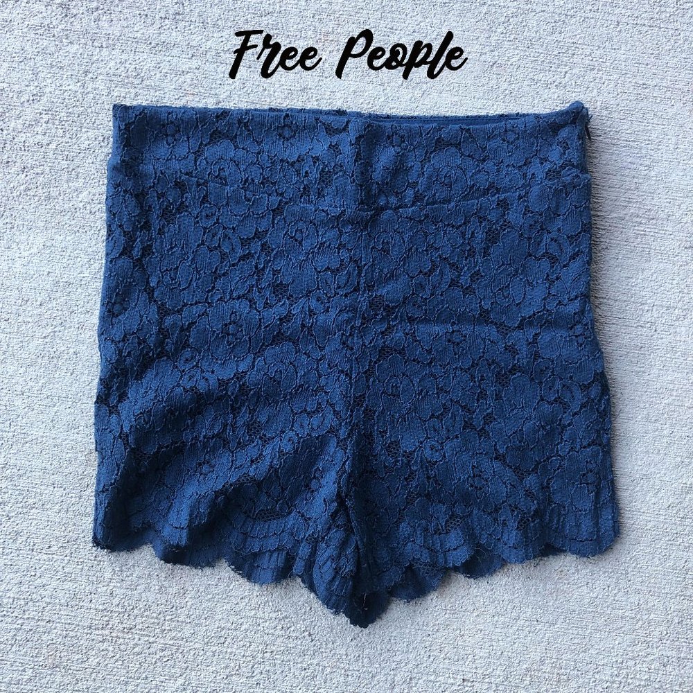 Free People Crochet Lace Woman's Shorts / Navy Blue